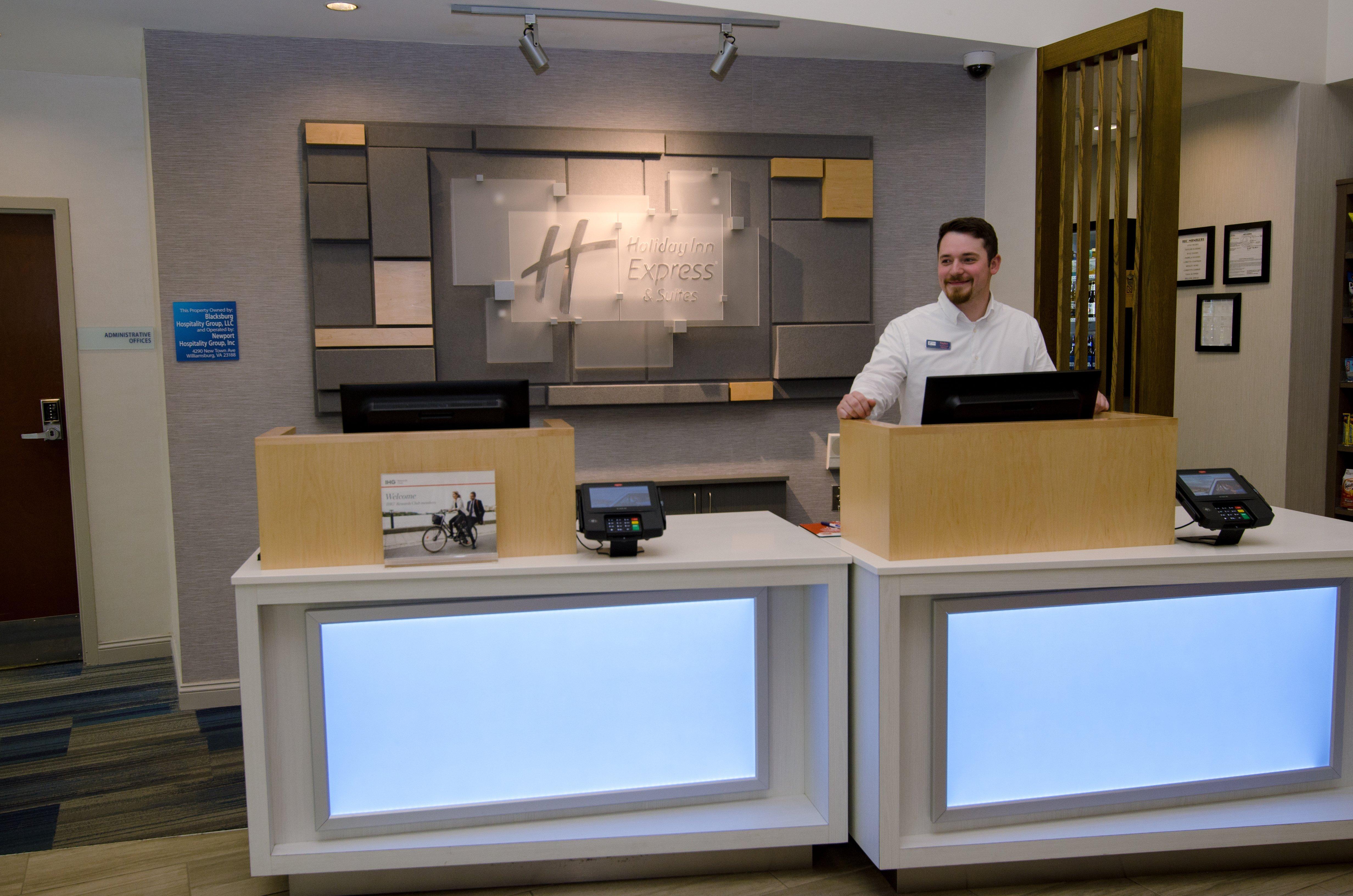 Holiday Inn Express Blacksburg By Ihg Extérieur photo