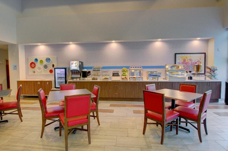 Holiday Inn Express Blacksburg By Ihg Restaurant photo